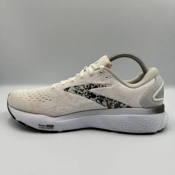 Brooks Ghost 16 Women's Size 9.5 B White Running Shoes Sneakers 1204071B147 - Picture 2 of 8